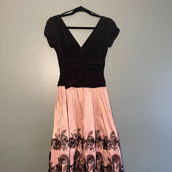 SL Fashions Ity & Taff Party Dress Style 114761 Dusty Rose and Black Size 8 zips - Picture 9 of 10